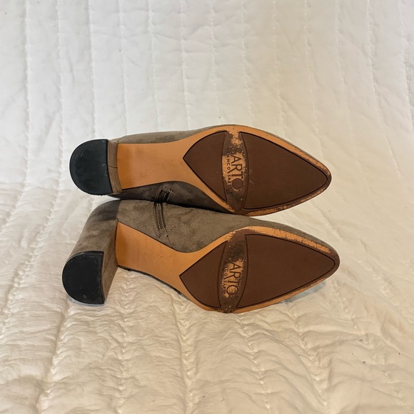 Franco Sarto Fancy Boot - Picture 4 of 4